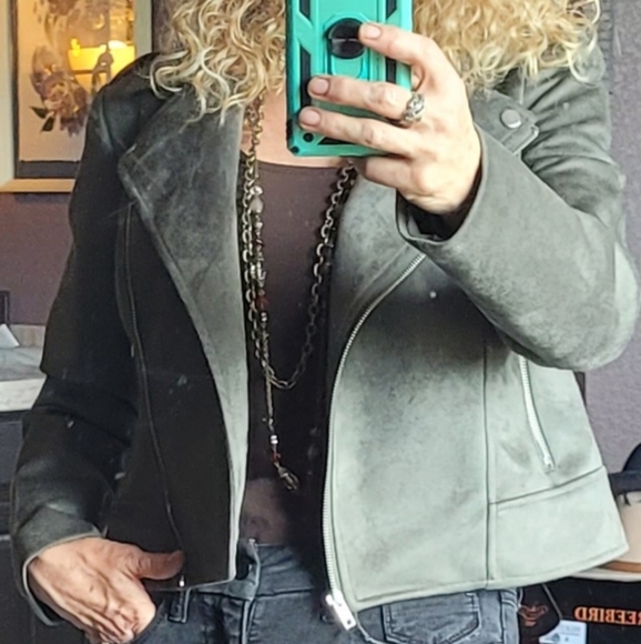 BB Dakota by Steve Madden Ladies Suede Moto Jacket Olive - Picture 5 of 10